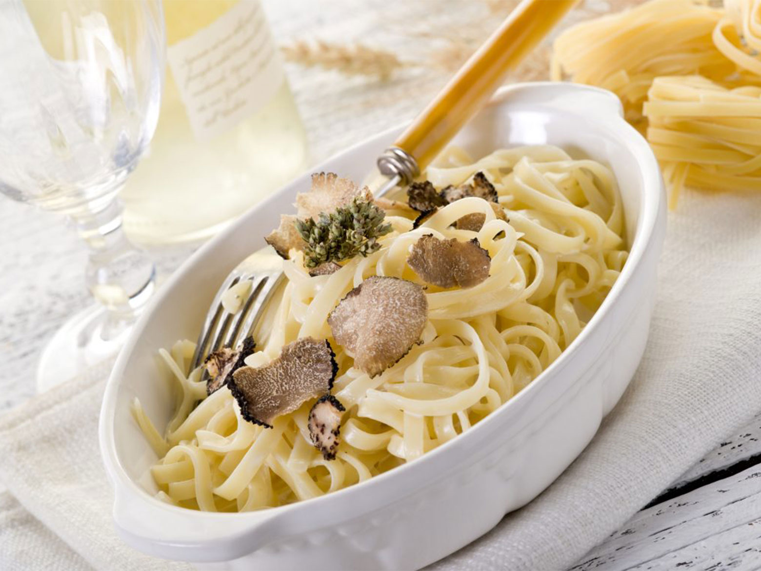 tagliatelle-cu-trufe